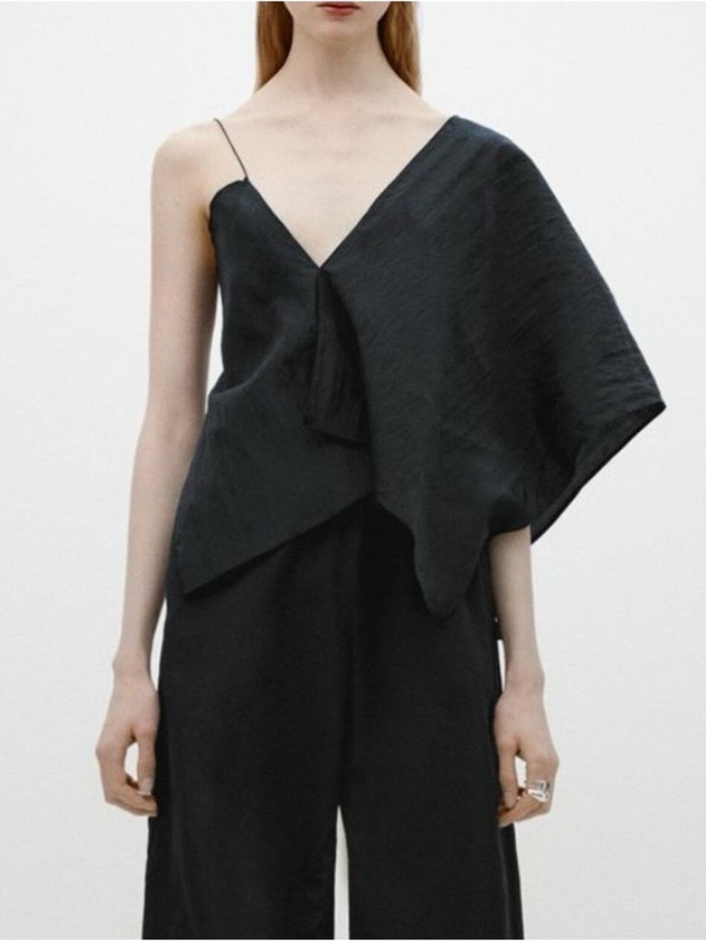 MASSIMO DUTTI Asymmetrical Technical Top